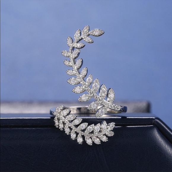 New 925 Silver Marquise Leaf Adjustable Ring - Picture 11 of 11